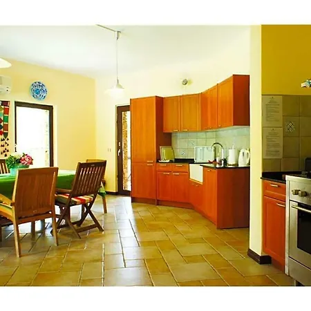 Sleeps 6 Pool Wifi * Гёчек